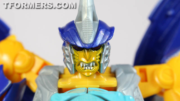 Transformers Generations Sky Byte Toy Voyager Class Action Figure Review And Images  (7 of 29)